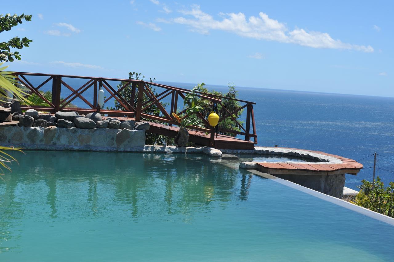 Mango Island Lodges Saint Joseph Exteriör bild